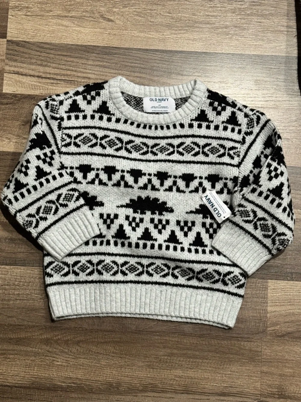 Old Navy Crewneck Sweater